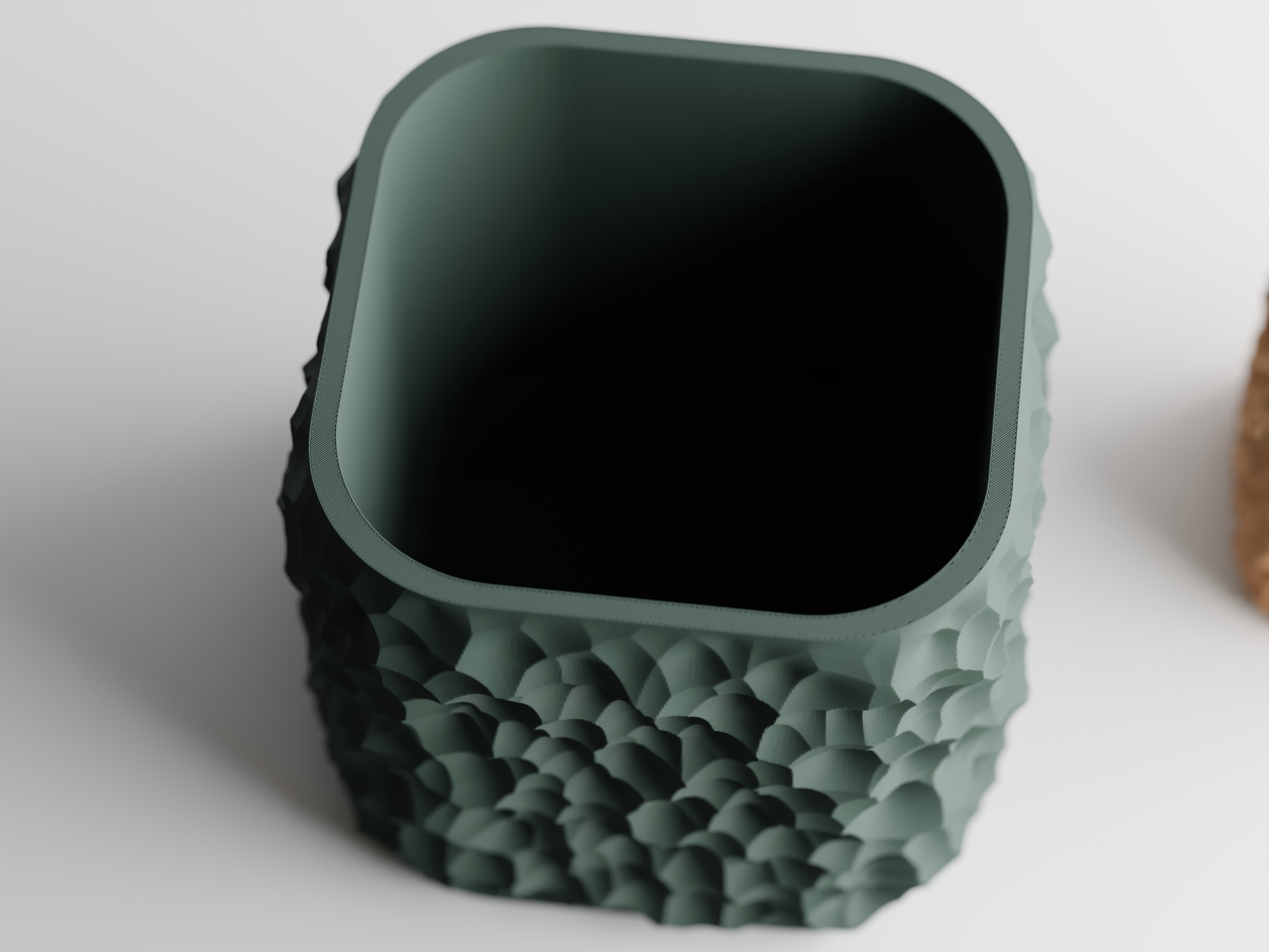 3D Printed Faceted Planter – Hammered Rock Texture Design