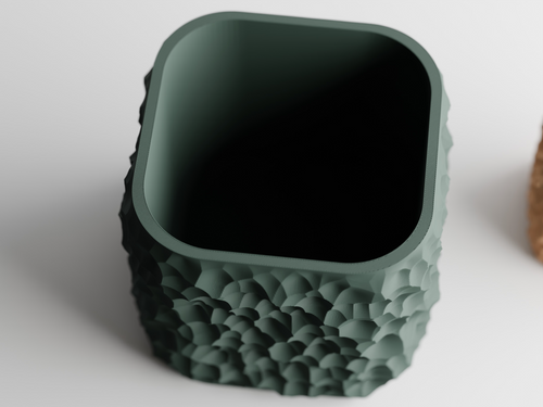 3D Printed Faceted Planter – Hammered Rock Texture Design